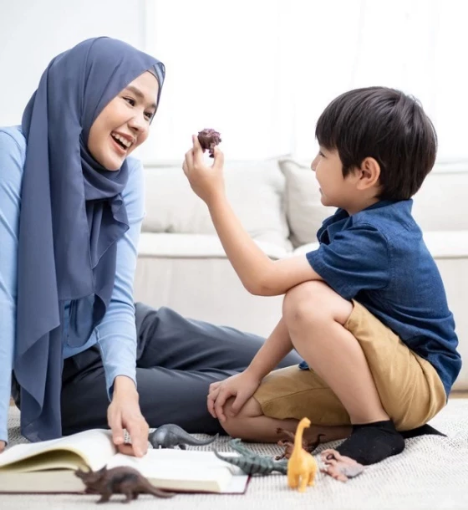 صورة خدمة جليسة الأطفال المنزلية