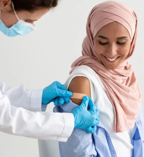 صورة Shingles Vaccination Home Service